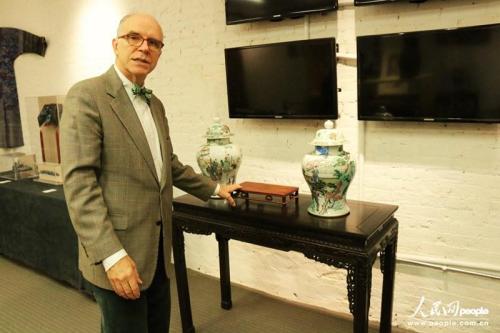 为什么国外进口古董艺术品交易市场的发展比国内好?